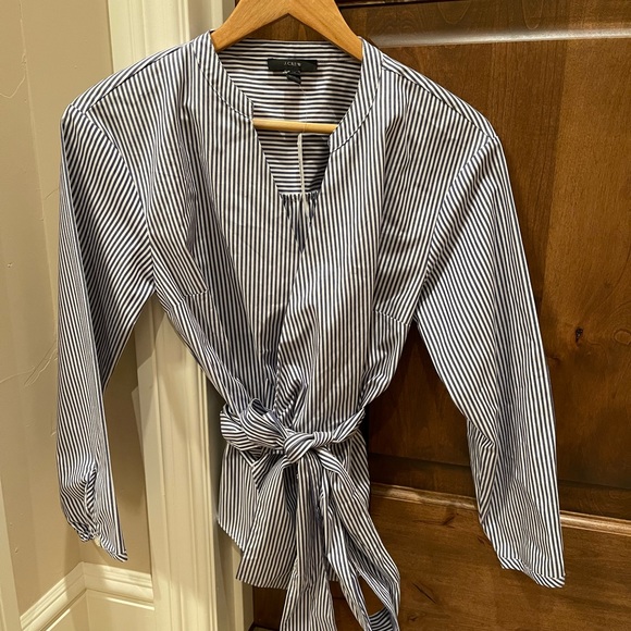 J.Crew Blue and White Striped Wrap blouse Xs NWT - Picture 6 of 10